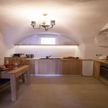 בית נופש Il Piazzo Sleeps 8 *