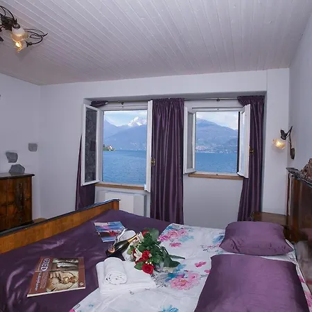 Il Piazzo Sleeps 8 Menaggio
