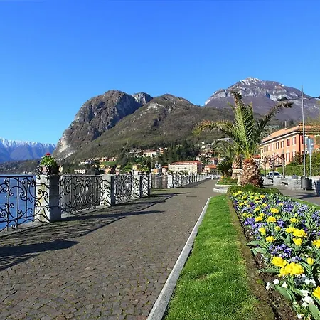 Il Piazzo Sleeps 8 * Menaggio